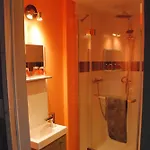 De Chez Jean Sur Deux étages Hébergement de vacances Bourseigne-Vieille