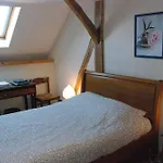 De Chez Jean Sur Deux étages * Bourseigne-Vieille