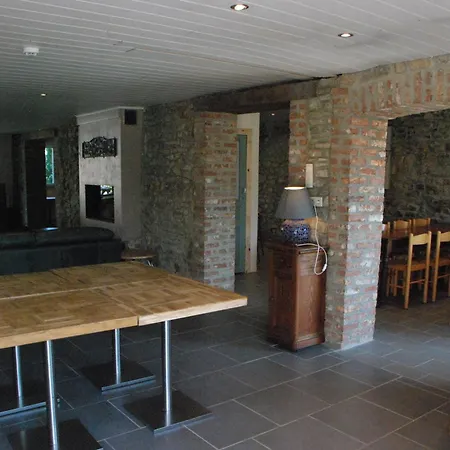 De Chez Jean Sur Deux Etages * Bourseigne-Vieille