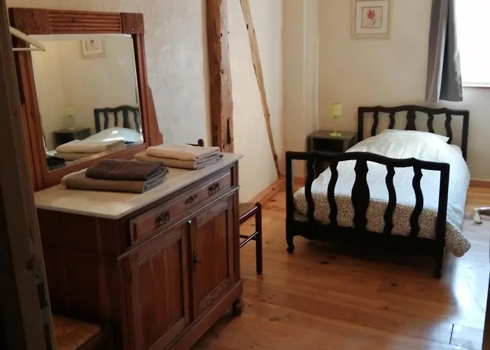 De Chez Jean Sur Deux Etages *